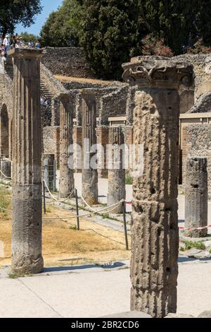 Pompéi, Italie - 15 juin 2017 : Ancienne ville de Pompéi, en Italie. Ville romaine détruite par le volcan Vésuve. Banque D'Images