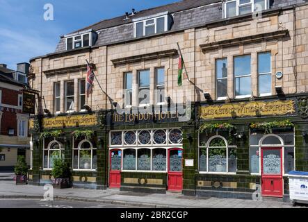 The London Hotel - public House - 2 Terminus Terrace, Southampton, Hampshire, Angleterre, Royaume-Uni Banque D'Images