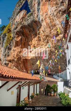 Vue intérieure du monastère de Panagia Elona dans les montagnes Parnon à Kynouria Banque D'Images