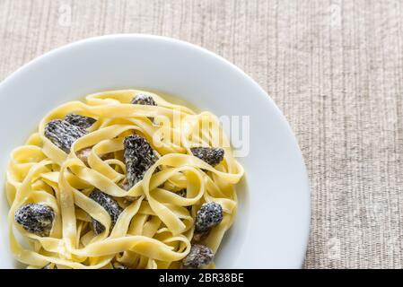 Tagliatelle aux morilles Banque D'Images