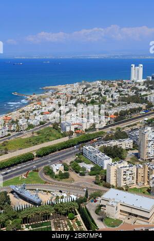 Vue sur Haïfa depuis Stella Maris, Haïfa, Israël Banque D'Images