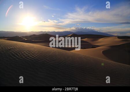 Dunes de sable de Mesquite Flats, Stovepipe Wells, parc national de la Vallée de la mort, Californie, États-Unis Banque D'Images