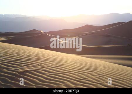 Dunes de sable de Mesquite Flats, Stovepipe Wells, parc national de la Vallée de la mort, Californie, États-Unis Banque D'Images