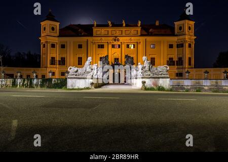 L'État est un château Milotice préservées de façon unique complexe de bâtiments baroques et l'architecture de jardin, Moravie, République Tchèque Banque D'Images