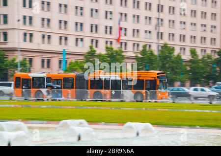 Santiago, Chili - octobre 2016 : un autobus Transantiago à Santiago Banque D'Images