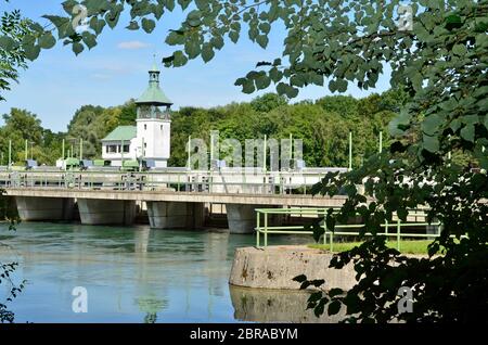 Hochablasswehr am Lech, Augsbourg Banque D'Images