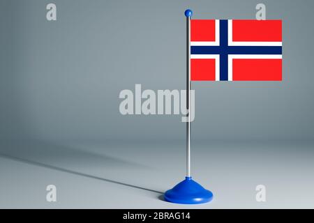 La 3d rendant réaliste drapeau national de la Norvège sur poteau d'acier sur fond gris isolé. Drapeau de table vierge , adapté à la conception, maquette Banque D'Images