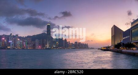 L'île de Hong Kong skyline at sunset, Hong Kong Banque D'Images