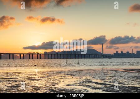 Pont de la baie de Shenzhen depuis Lau Fau Shan, Hong Kong Banque D'Images