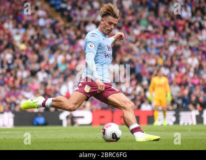 LONDRES, ANGLETERRE - 31 AOÛT 2019 : Jack Grealish de Villa photographié pendant le match de la Premier League 2019/20 entre Crystal Palace FC et Aston Villa FC à Selhurst Park. Banque D'Images