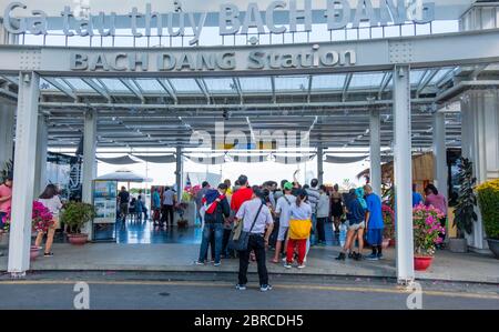 Bach Dang Saigon Waterbus et terminal de ferry rapide, Ho Chi Minh ville, Vietnam, Asie Banque D'Images