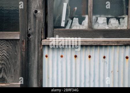 Extérieur de la vieille maison japonaise. Architecture en bois texture de mur arrière-plan Banque D'Images