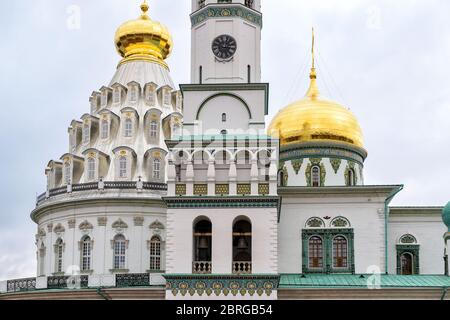 La cathédrale de Résurrection dans le monastère de la Nouvelle Jérusalem à Istra, Russie Banque D'Images