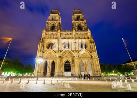 Orleans cathédrale ou Basilique Cathedrale Sainte Croix d'Orléans est une église catholique romaine, à Orléans, France Banque D'Images