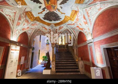 NICE, FRANCE - 27 SEPTEMBRE 2018 : le Palais Lascaris est un musée d'instruments de musique de Nice, France Banque D'Images