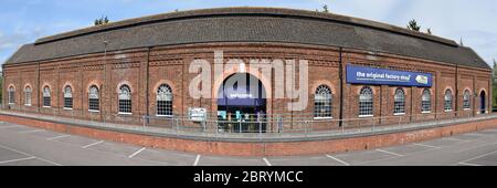 Factory Shop 2, Horley, Surrey Banque D'Images