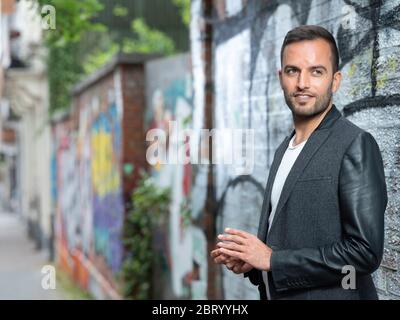 Brussel Sint Gillis, Belgique. 22 mai 2020. BRUXELLES, 22-05-2020. Portrait sociologue Jaron Harabam. Portret socioloog Jaron Harabam crédit: Pro Shots/Alamy Live News Banque D'Images