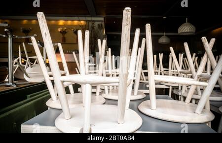 Restaurant fermé dans le quartier Chelsea de New York le lundi 18 mai 2020. (© Richard B. Levine) Banque D'Images