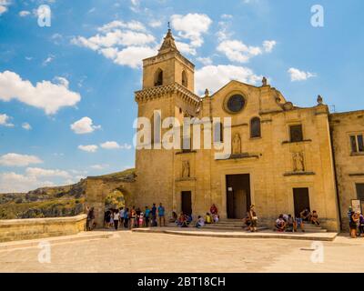 Vue sur l'église San Pietro Caveoso de Matera, Italie Banque D'Images