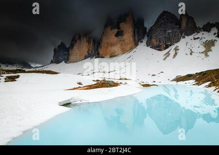 Tre Cime di Lavaredo, Dolomites, Tyrol du Sud, Italie Banque D'Images