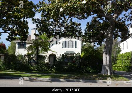 Beverly Hills, Californie, États-Unis 22 mai 2020 UNE vue générale de l'atmosphère de l'ancienne maison de Leslie Howard au 606 N. Camden Drive le 22 mai 2020 à Beverly Hills, Californie, États-Unis. Photo par Barry King/Alay stock photo Banque D'Images