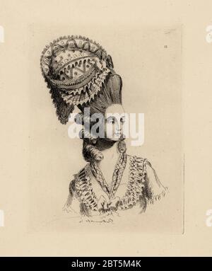 Pouf géant femme hairstyle avec capot et anglaises, l'époque de Marie-Antoinette. Gravure sur cuivre par Auguste Etienne Guillaumot de costumes et coiffures du XVIIIe siècle, les costumes et les coiffures du xviiie siècle, Cagnon, Paris, 1875. Illustration originale à partir de la Gallerie des modes et Costumes Francais, 1778-1787. Banque D'Images