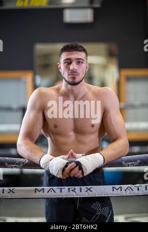 Mars 2019 entraînement de Boxer Tommy Fury au Hatton Gym de Manchester Banque D'Images