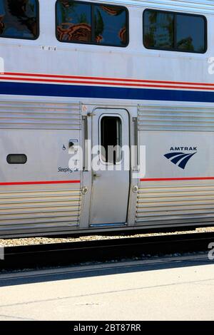 Train Amtrak à la gare de Tucson AZ en route vers El Paso, San Antonio ou Houston et la Nouvelle-Orléans Banque D'Images