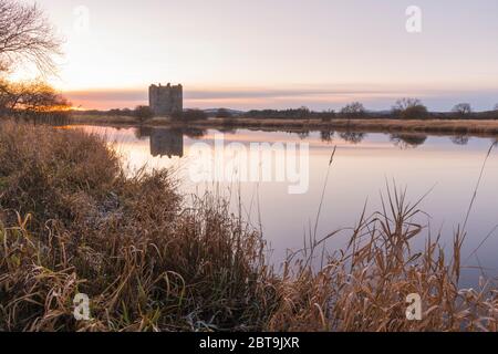 Château de Treave au crépuscule en automne, près du château Douglas, Dumfries & Galloway, Écosse Banque D'Images