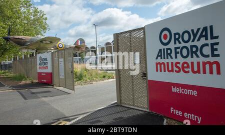 Vue sur la rue des hangars du Musée de l'Aviation royale et de l'avion de chasse extérieur du 2ème monde à Hendon, dans le nord de Londres, mai 2020. Banque D'Images