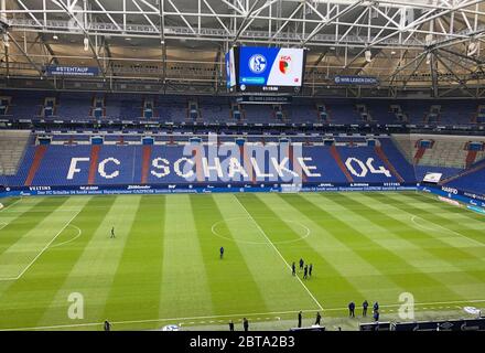 Schalke, Allemagne. 24 mai 2020. Firo 05/24/2020 1.Bundesliga, saison 19/20 2019/2020 27. matchday: FC Schalke 04 - FC Augsbourg. Veltins Arena, Stadion, présentation | usage dans le monde crédit : dpa/Alay Live News Banque D'Images