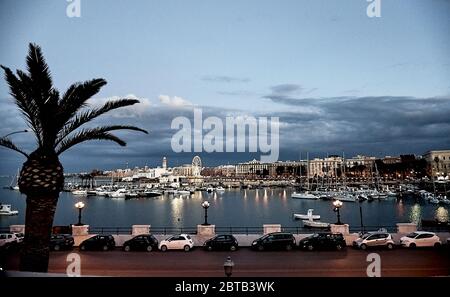 Paysage de printemps de la ville de Bari en Italie Banque D'Images