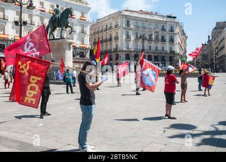 Madrid, espagnol. 23 mai 2020. Démonstration Coroan du Parti communiste PCPE sur la Puerta del sol. Madrid, le 23 mai 2020 | usage Worldwide Credit: dpa/Alay Live News Banque D'Images