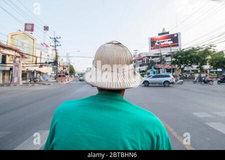 Un vélo riksha dans la ville de Hua Hin dans la province de Prachuap Khiri Khan en Thaïlande. Thaïlande, Hua Hin, novembre 2019 Banque D'Images