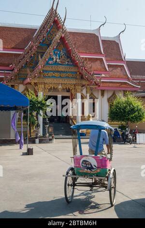 Le wat Hua Hin dans la ville de Hua Hin dans la province de Prachuap Khiri Khan en Thaïlande. Thaïlande, Hua Hin, novembre 2019 Banque D'Images