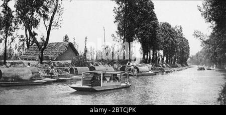 Canal de la Viga, ville du Mexique, ca. 1884-1900 Banque D'Images