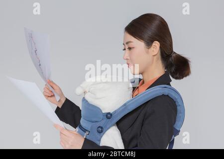 Femme d'affaires concept, portrait asiatique féminin dans un studio 187 Banque D'Images