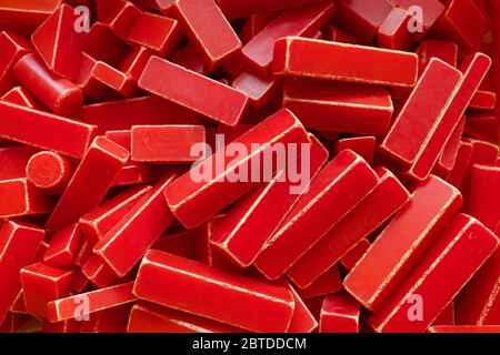 arrière-plan de nombreux rectangles rouges différents Banque D'Images