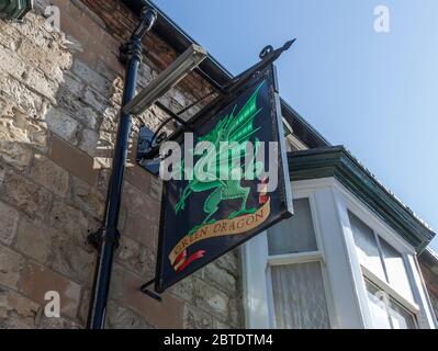 Panneau pour le pub Green Dragon à Stockton sur Tees, Angleterre, Royaume-Uni Banque D'Images