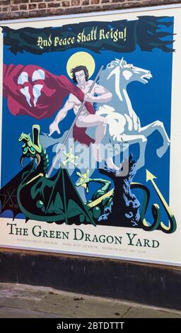 Affiche pour le Green Dragon Yard à Stockton sur Tees, Angleterre, Royaume-Uni Banque D'Images