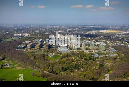 Université de la Ruhr Bochum du Sud avec jardin botanique, 10.04.2019, vue aérienne, Allemagne, Rhénanie-du-Nord-Westphalie, région de la Ruhr, Bochum Banque D'Images