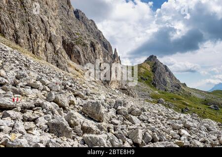 Les Dolomites, Passo Valparola près de Cortina d'Ampezzo, Belluno en Italie Banque D'Images