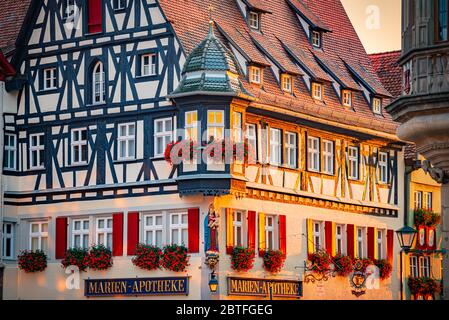 Rothenburg OB Der Tauber ville en Bavière, Allemagne. Architecture de la vieille ville allemande. Banque D'Images