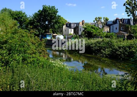 Garratt Park Allotages River Wandle Trail Banque D'Images