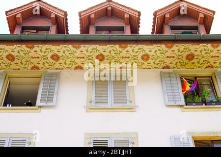 Bâtiment coloré par Kirchgasse. La vieille ville d'Aarau est la ville des plafonds joliment décorés, canton d'Argau, Suisse. Banque D'Images