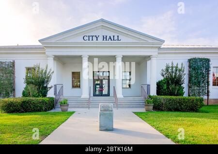 L'hôtel de ville de Pass Christian est en photo, le 23 mai 2020, à Pass Christian, Mississippi. Le nouveau bâtiment a été érigé sur Scenic Drive en 2010. Banque D'Images