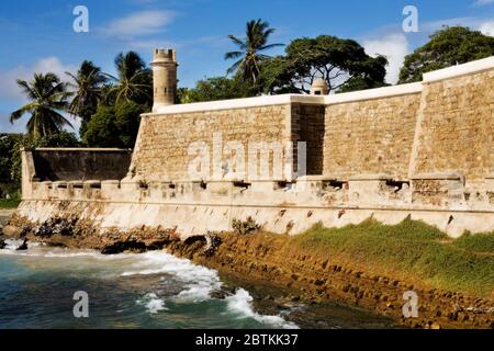 Château de San Carlos de Borromeo, ville de Pampatar, Isla Margarita, État de Nueva Esparta, Venezuela Banque D'Images