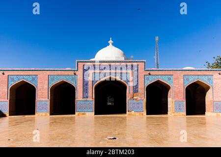 Cour de la mosquée Shah Jahan, Jamia Masjid de Thatta, Thatta, province de Sindh, Pakistan, Asie du Sud, Asie Banque D'Images