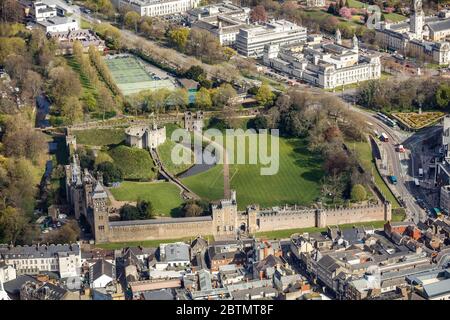 Vue aérienne du château de Cardiff au pays de Galles Banque D'Images