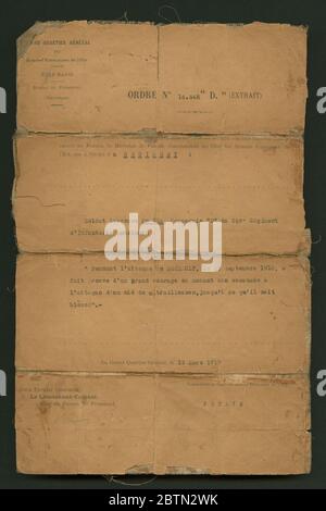 Ordre de mention élogieuse du commandant des armées françaises de l'est. En raison de la tension raciale au sein de l'armée américaine, le 369e Régiment d'infanterie a été affecté à l'armée française pendant la durée de l'engagement américain dans la première Guerre mondiale Banque D'Images